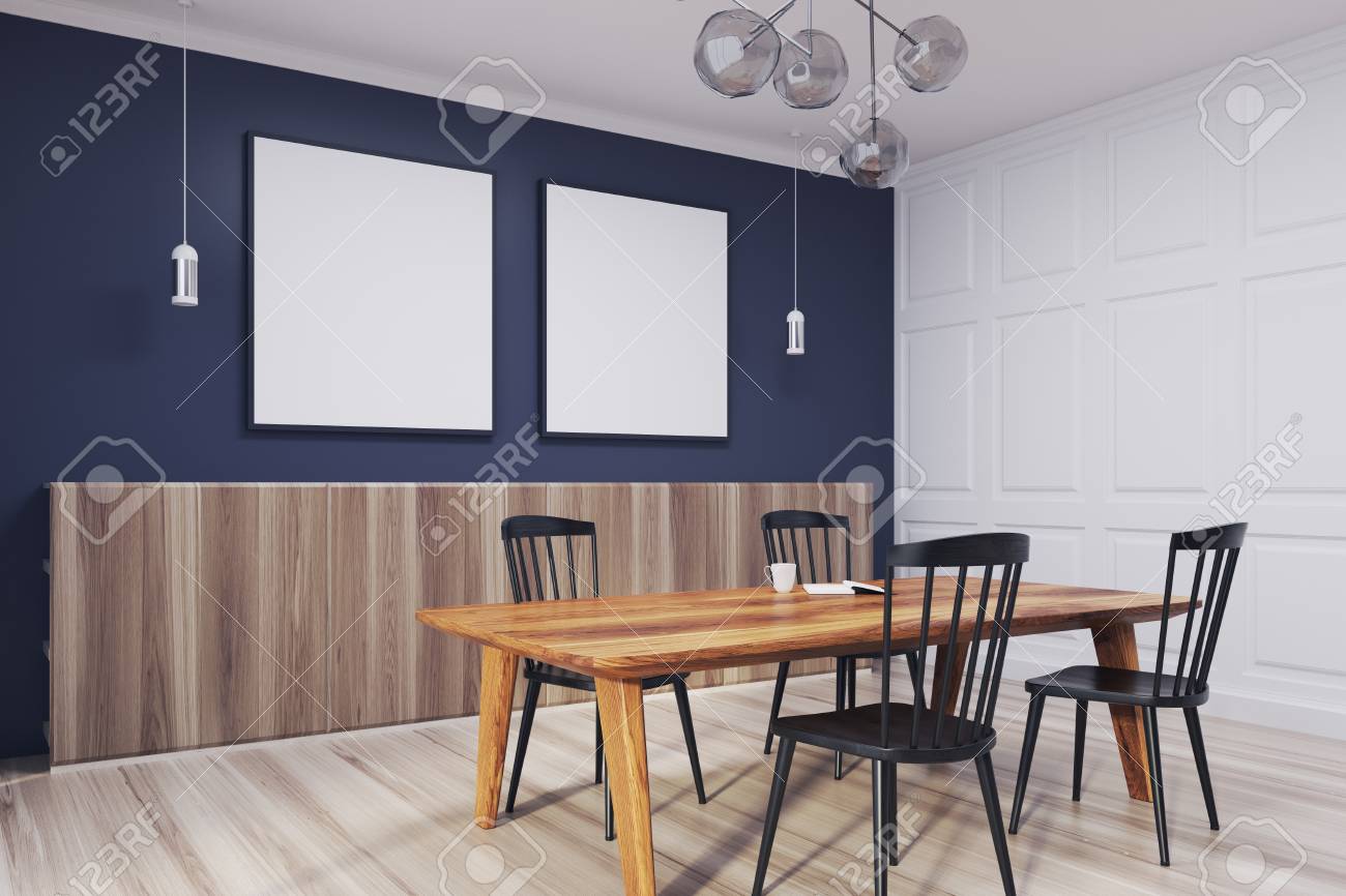 Interieur De Salle A Manger Bleu Avec Un Plancher En Bois Deux