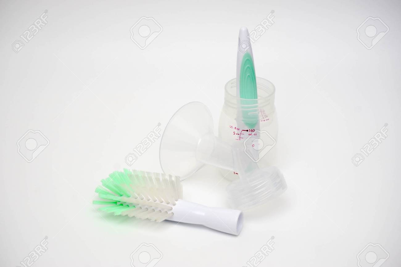 Brosses Et Bouteilles Pour Bouteilles De Lait Pour Bebes Banque D Images Et Photos Libres De Droits Image