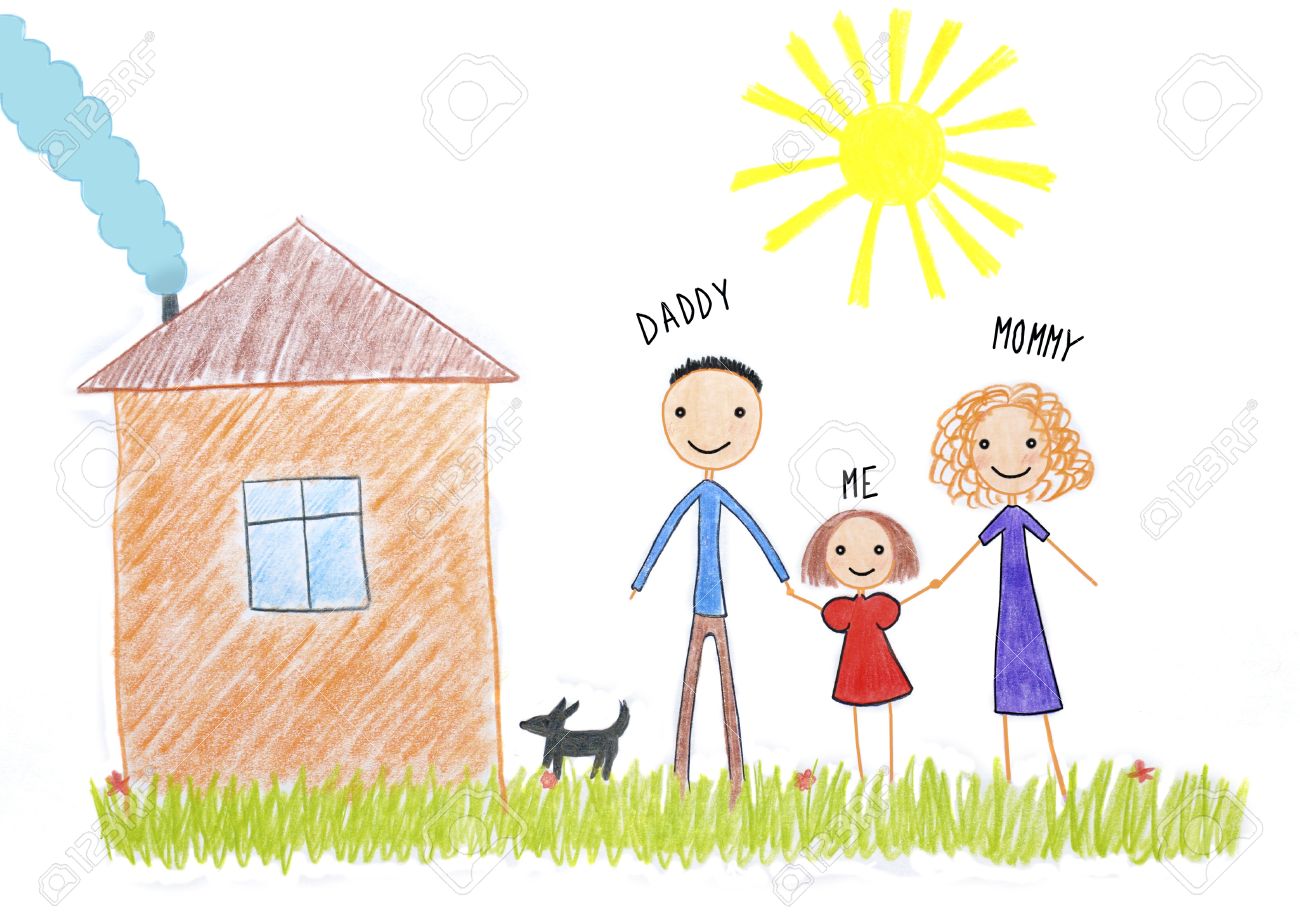 Enfants Dessin Famille Heureuse Pres De Leur Image De Maison Sur La Table En Bois Banque D Images Et Photos Libres De Droits Image