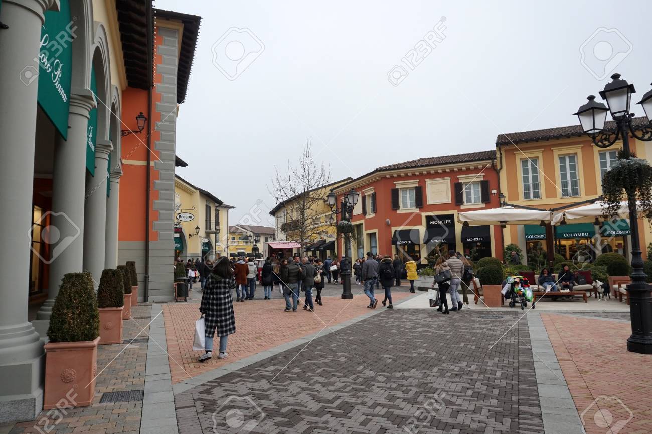 outlet moncler serravalle scrivia outlet moncler serravalle scrivia