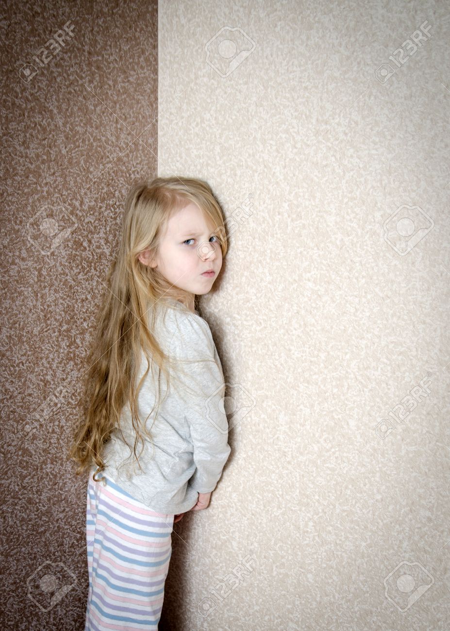 bambina impertinente