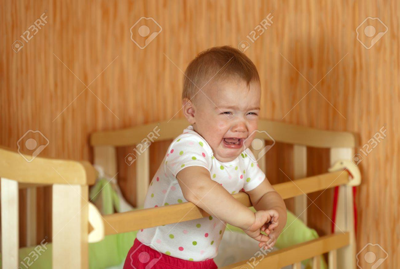 baby screams in crib