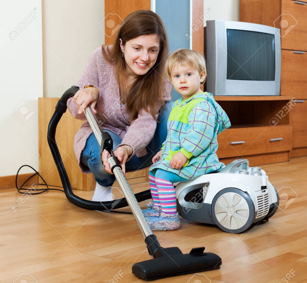vacuum cleaner videos for toddlers
