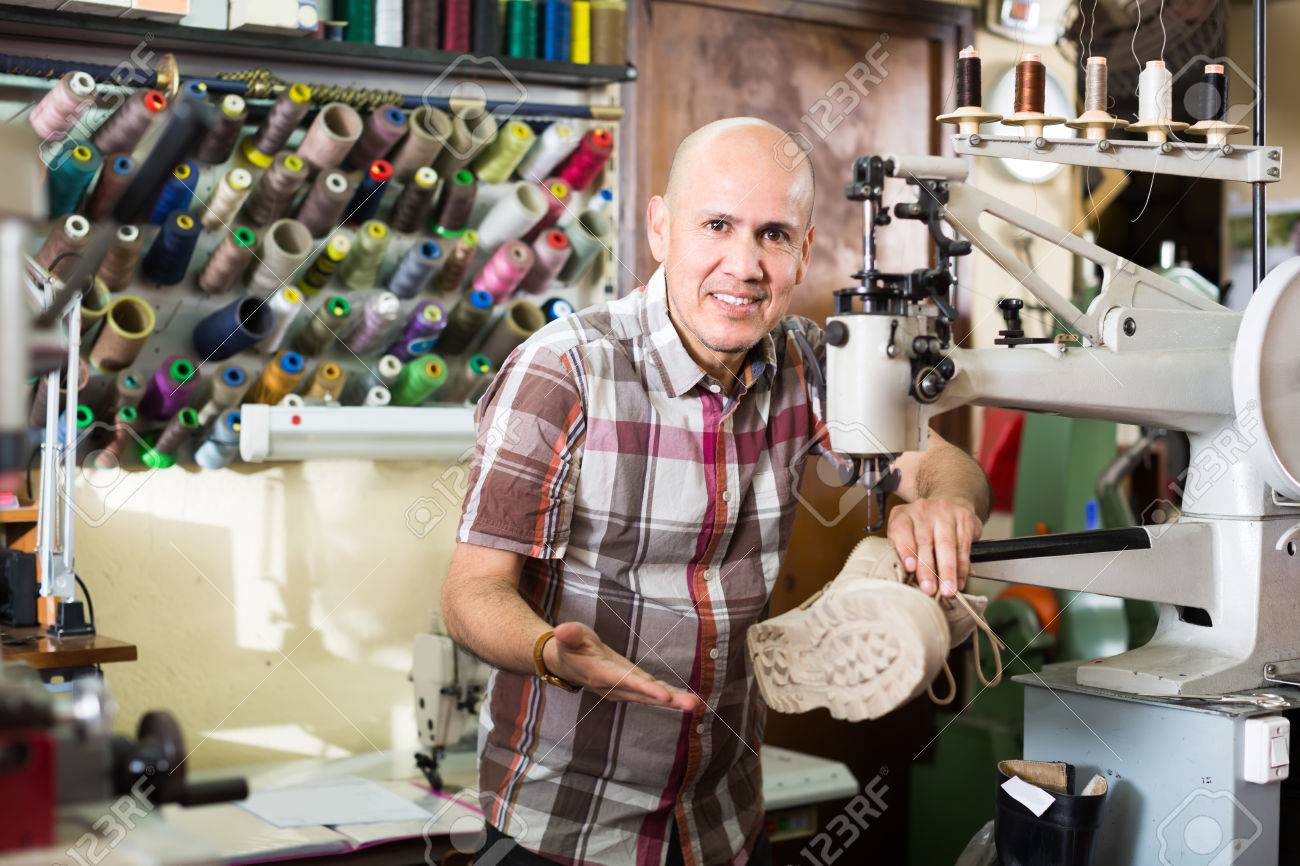 Zapatero Reparacion De Calzado Ilustración De Símbolo De