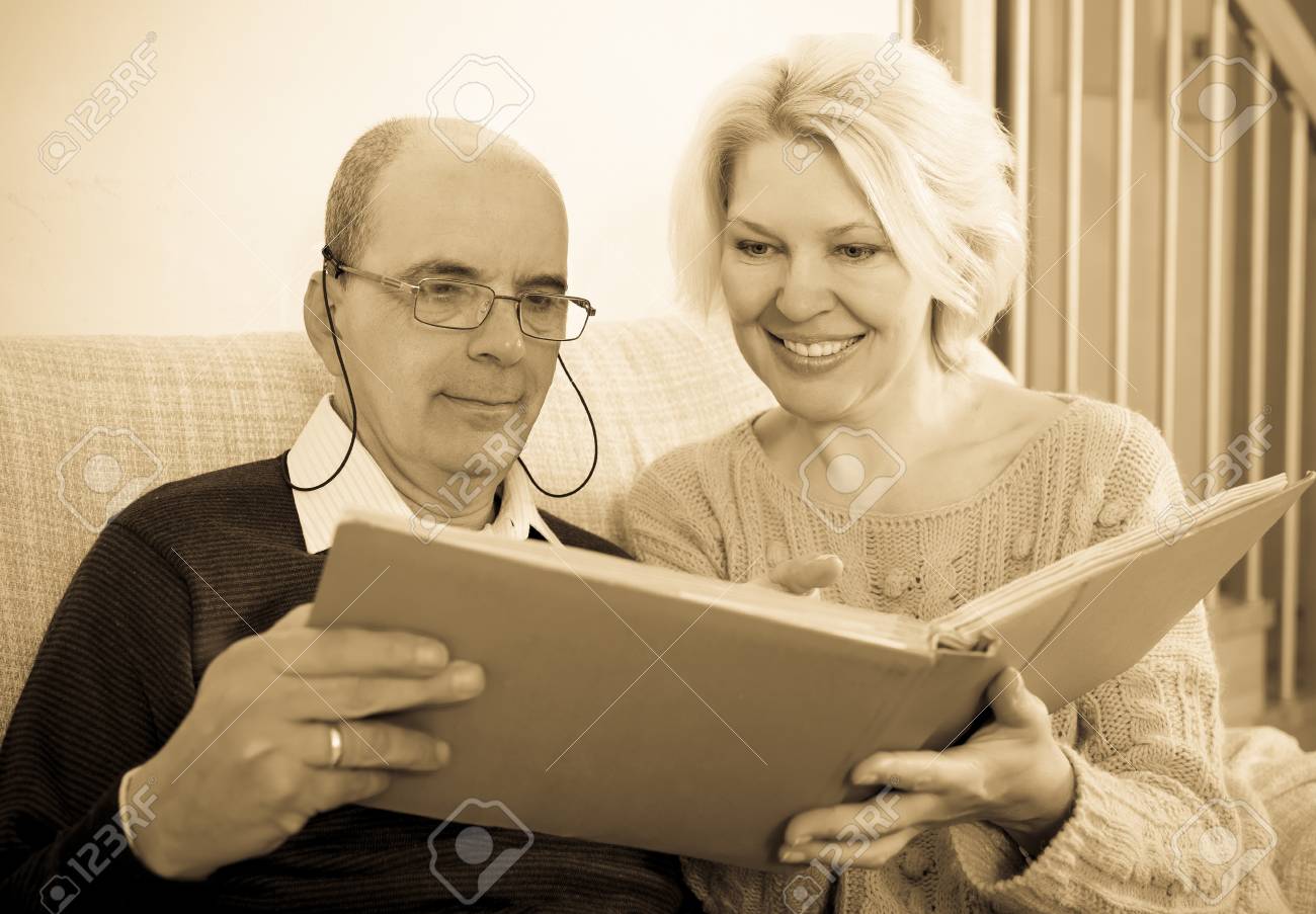 Familie nackt bilder