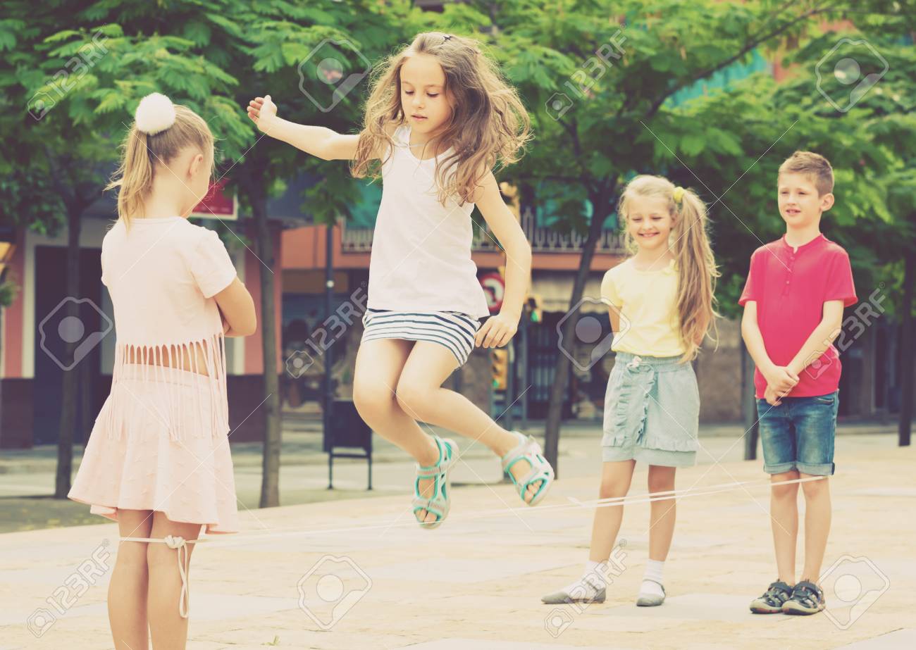 Play outside with Nina and Friends!