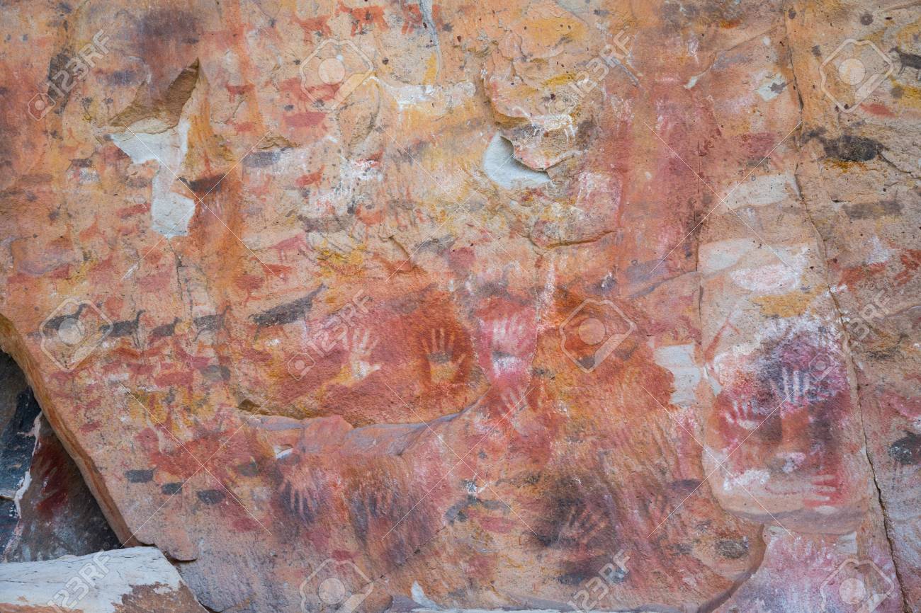 アルゼンチンの手の絵画で有名な一連の洞窟クエバ デ ラス マノス の写真素材 画像素材 Image アルゼンチンの手の絵画で有名な一連の洞窟クエバ デ ラス マノス の写真素材 画像素材 Image