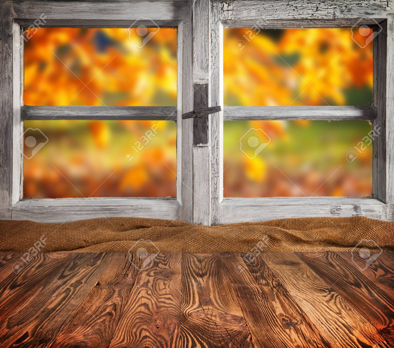 gemutliches zuhause dielenboden, herbst-stillleben mit leeren hölzernen planken planken, vor, Design ideen