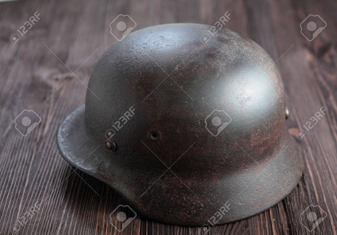 第二次世界大戦ドイツ軍ヘルメット