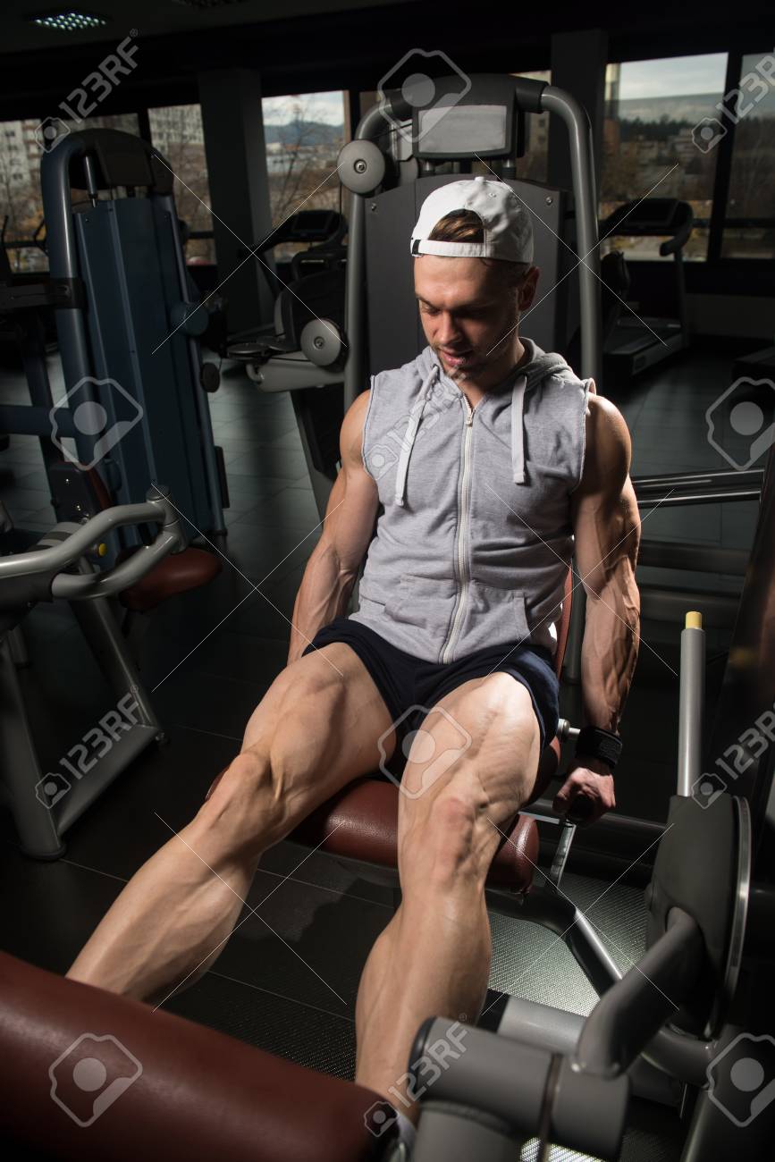 leg exercise machine