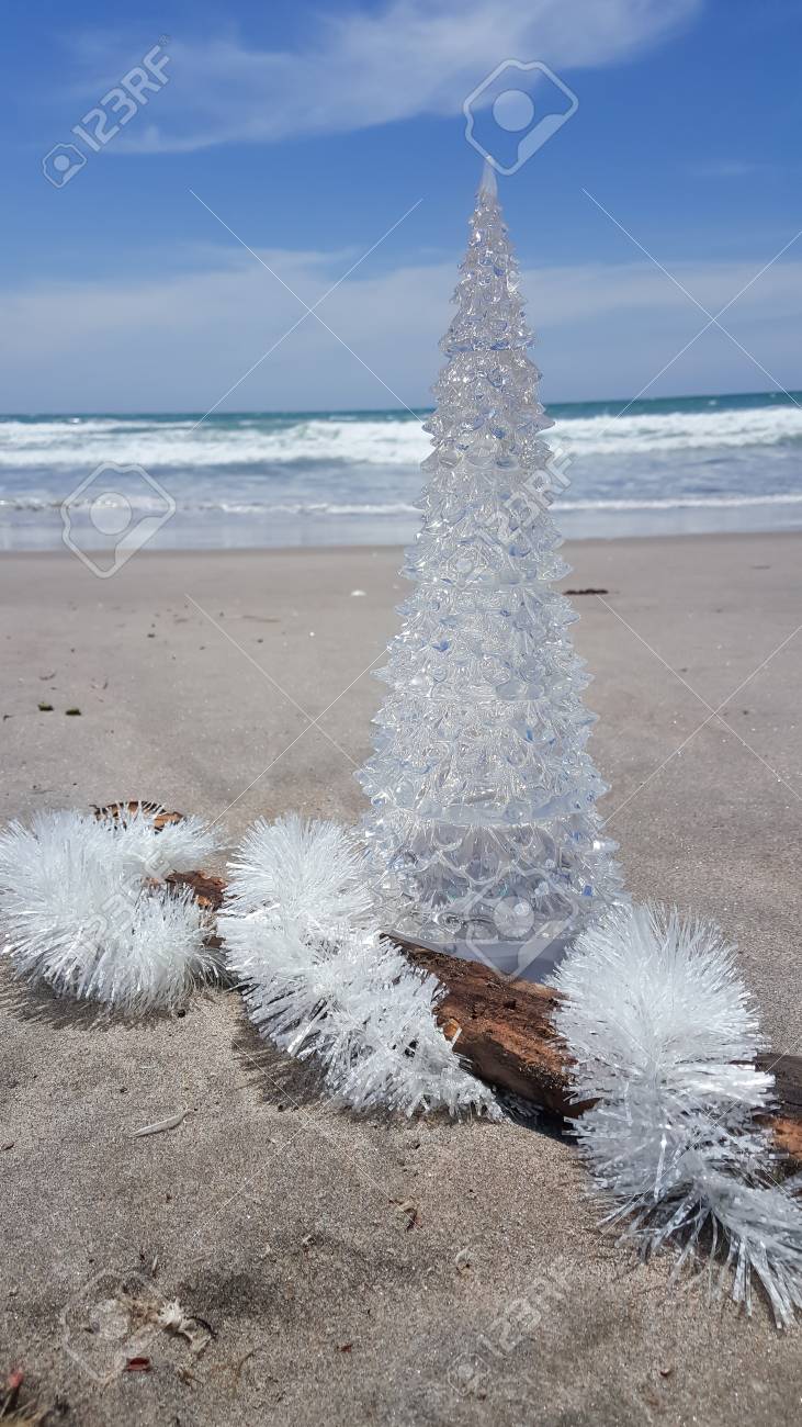 南半球のビーチクリスマスのお祝い の写真素材 画像素材 Image