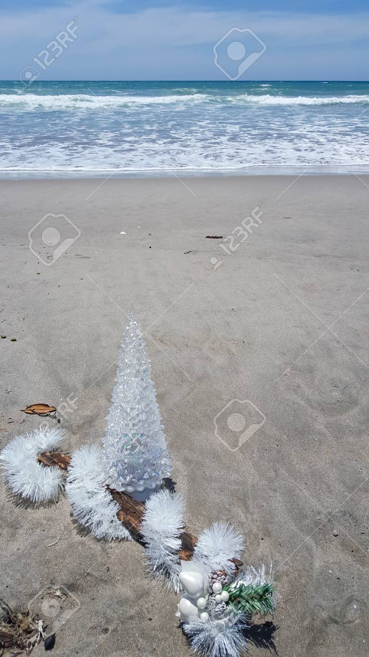 南半球のビーチクリスマスのお祝い の写真素材 画像素材 Image