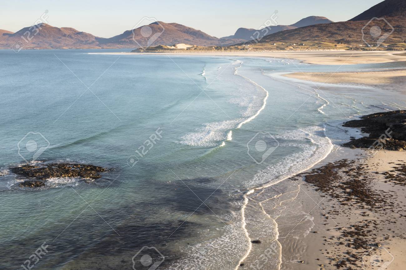 アウターヘブリディーズ諸島のハリス島のセイレボストの海岸線 の写真素材 画像素材 Image