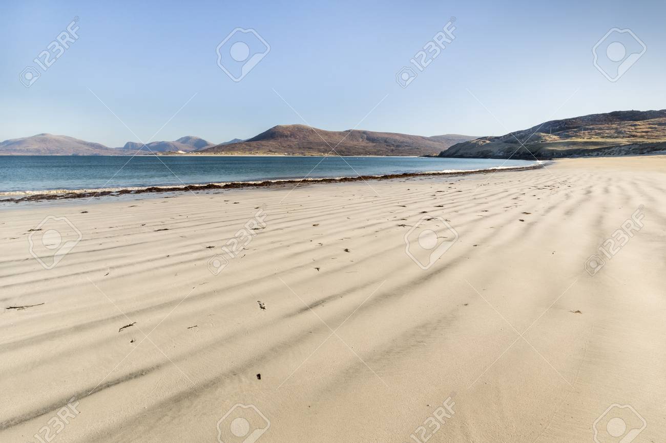 アウターヘブリディーズ諸島のハリス島のセイレボストの海岸線 の写真素材 画像素材 Image