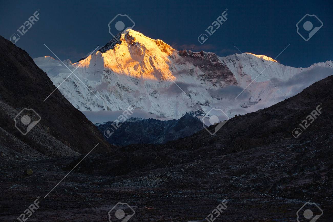 The Goddess of Turquoise.Nepal, Himalayas, Sagarmatha National Park, view on Cho Oyu (8,201 m) from the Gokyo Village (4,970 m - 71875323 The Goddess of Turquoise.Nepal, Himalayas, Sagarmatha National Park, view on Cho Oyu (8,201 m) from the Gokyo Village (4,970 m - 71875323