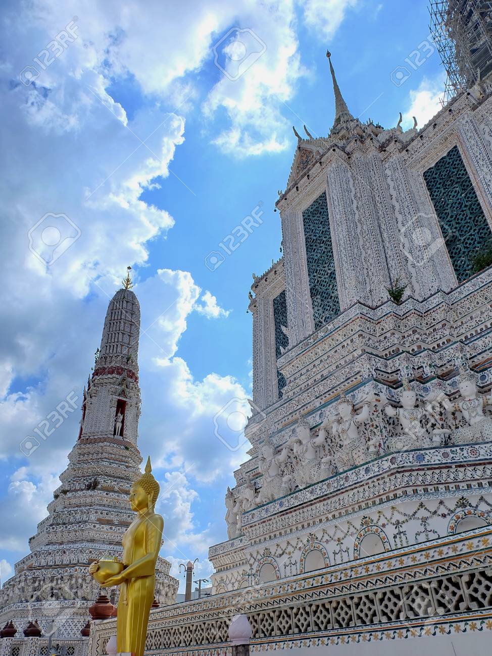 etiam-dictum-ipsum-a-felis