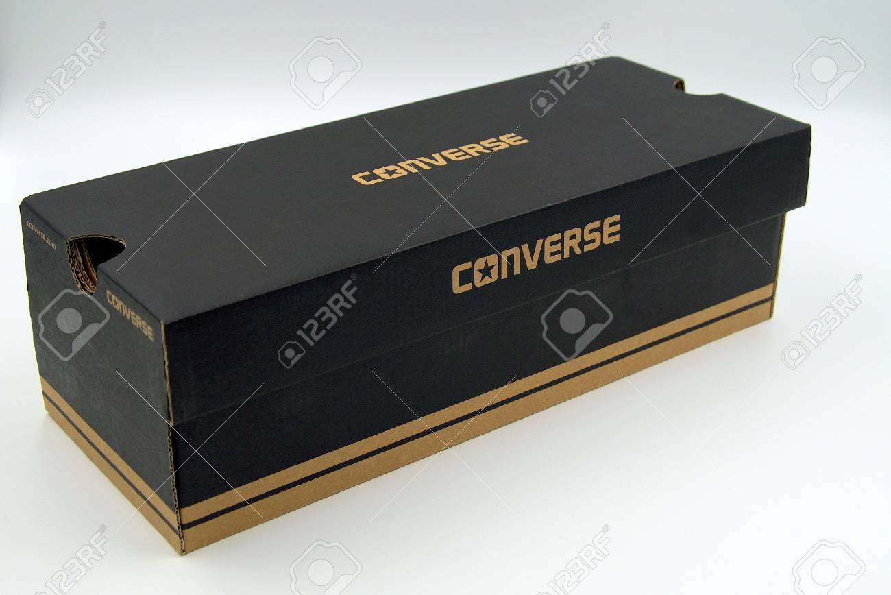 converse box size