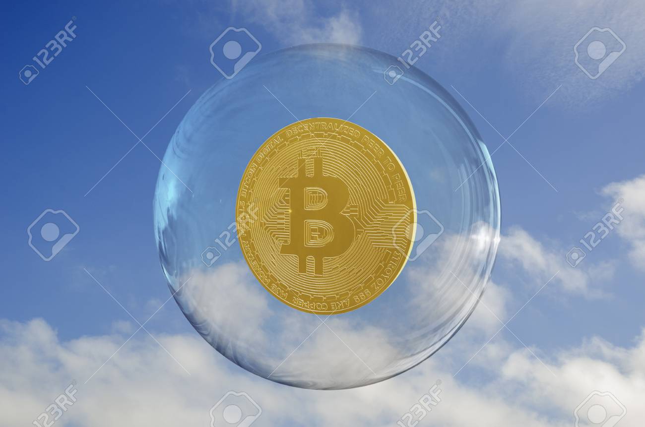 Bitcoin Dentro De Uma Bolha E Um Céu Nubla-se O Fundo. Ascensão E Fr Fotos,  retratos, imágenes y fotografía de archivo libres de derecho. Image 91207535