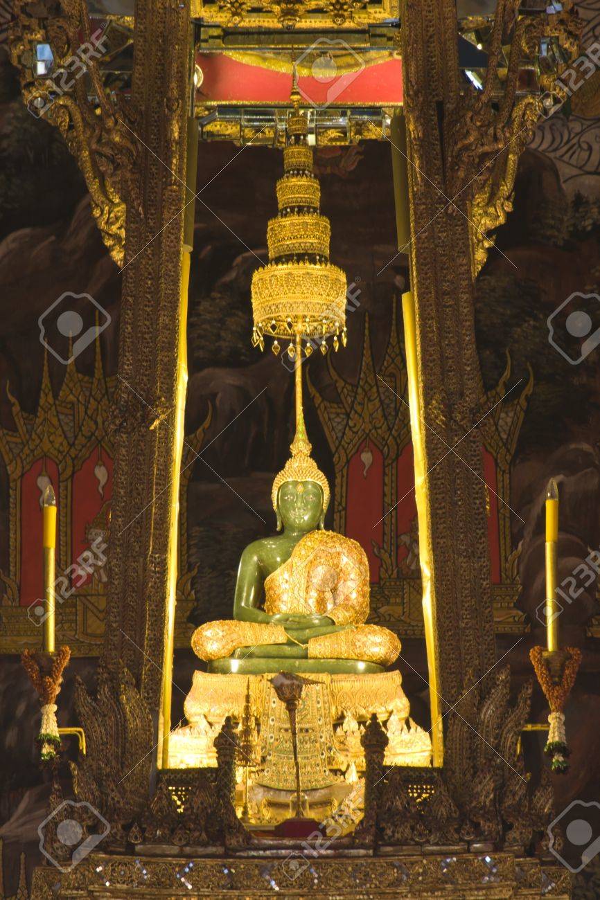 GRAND PALACE, EMERALD BUDDHA BANGKOK