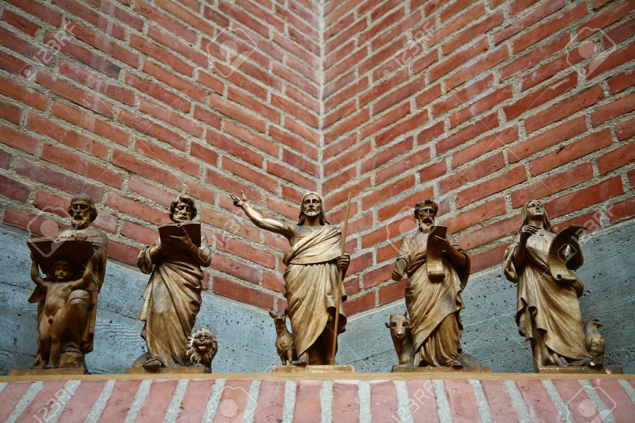 etiam-dictum-ipsum-a-felis