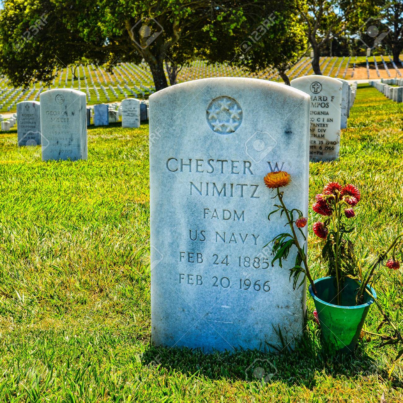 墓石 司令官チェスター ニミッツ 米海軍の艦隊提督 提督ニミッツ太平洋艦隊の最高司令官 米国として世界大戦海軍史上大きな役割を果たした の写真素材 画像素材 Image