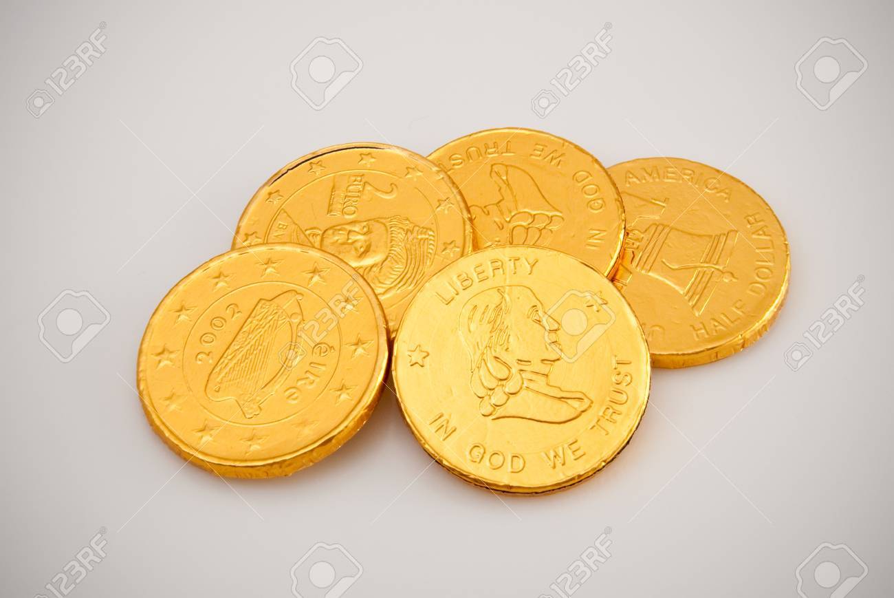 초콜릿 코인 캔디 로열티 무료 사진, 그림, 이미지 그리고 스톡포토그래피. Image 16103476