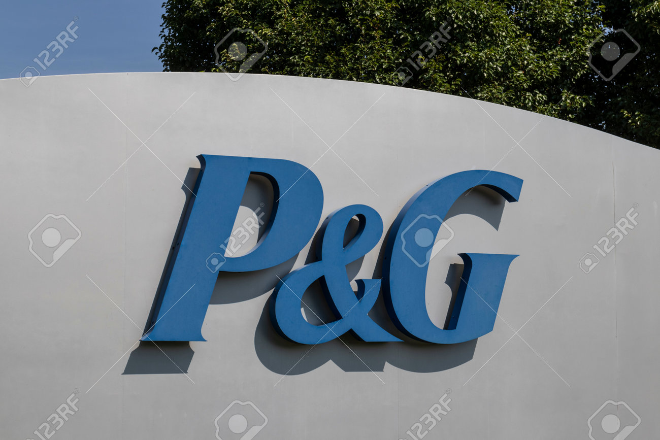 리마 - 2020년 7월경: 프록터 앤 갬블 리마 유통 센터. P&g는 수십 개의 소비자 브랜드와 제품을 보유한 세계 최대의  광고주입니다. 로열티 무료 사진, 그림, 이미지 그리고 스톡포토그래피. Image 152210639