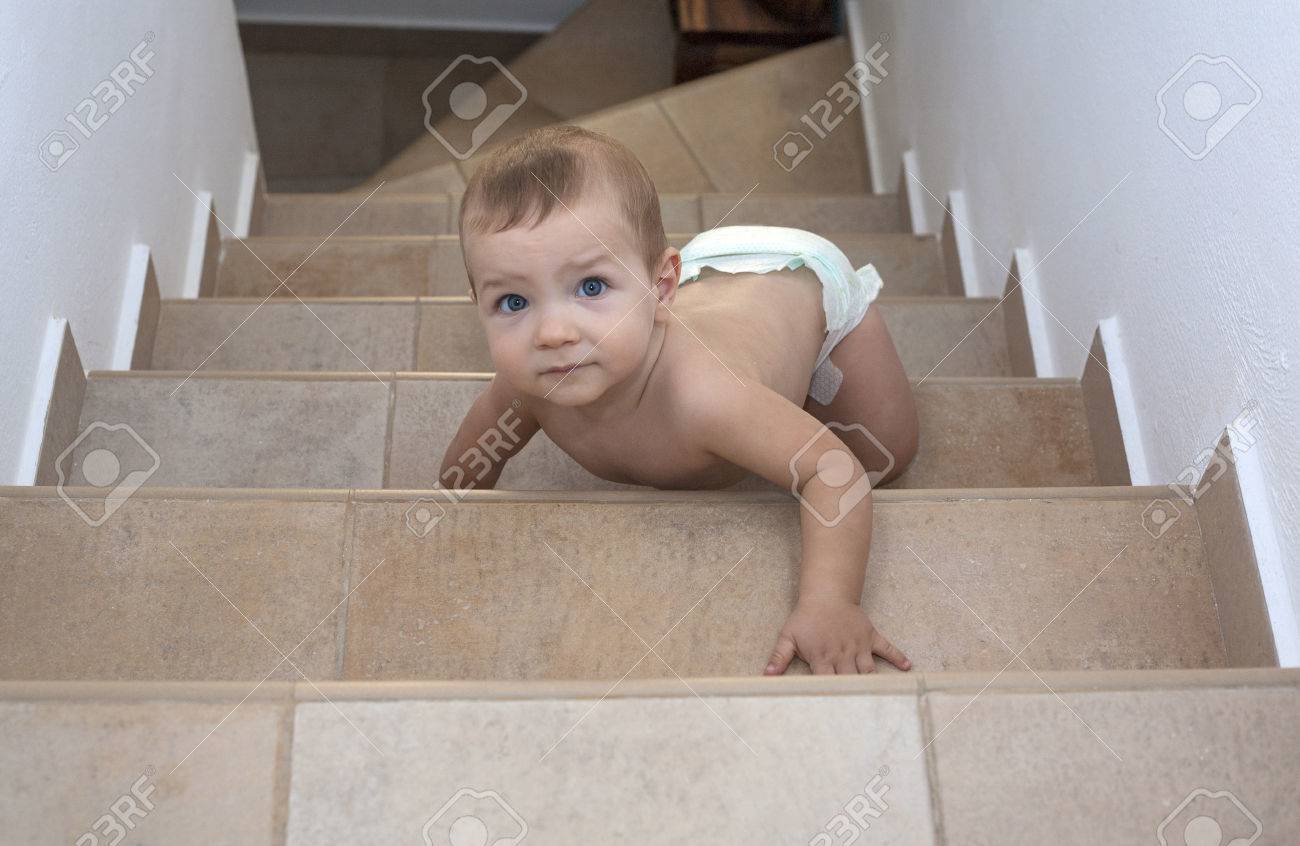 when can babies crawl up stairs