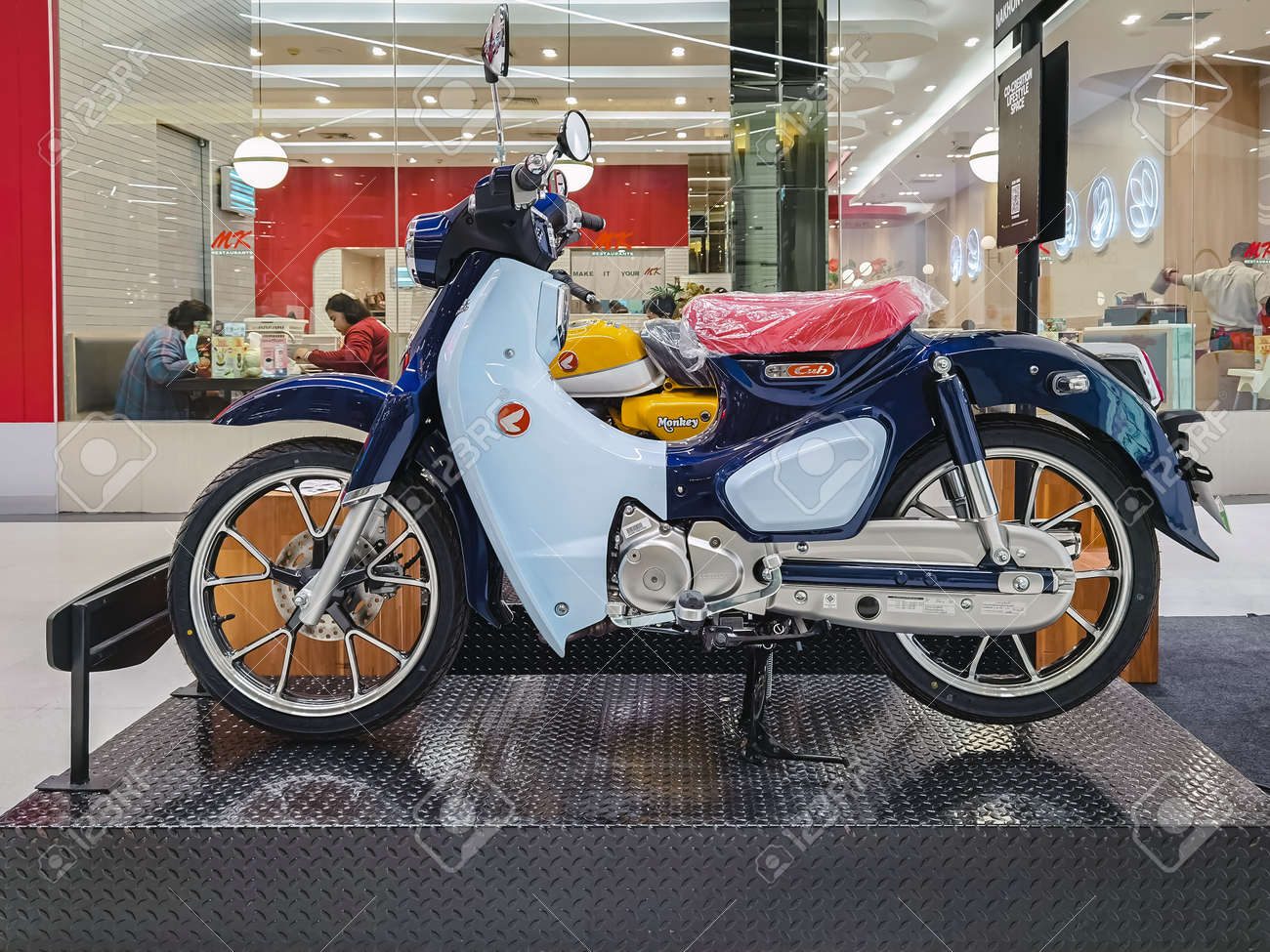 Super cub 125 for sale best sale