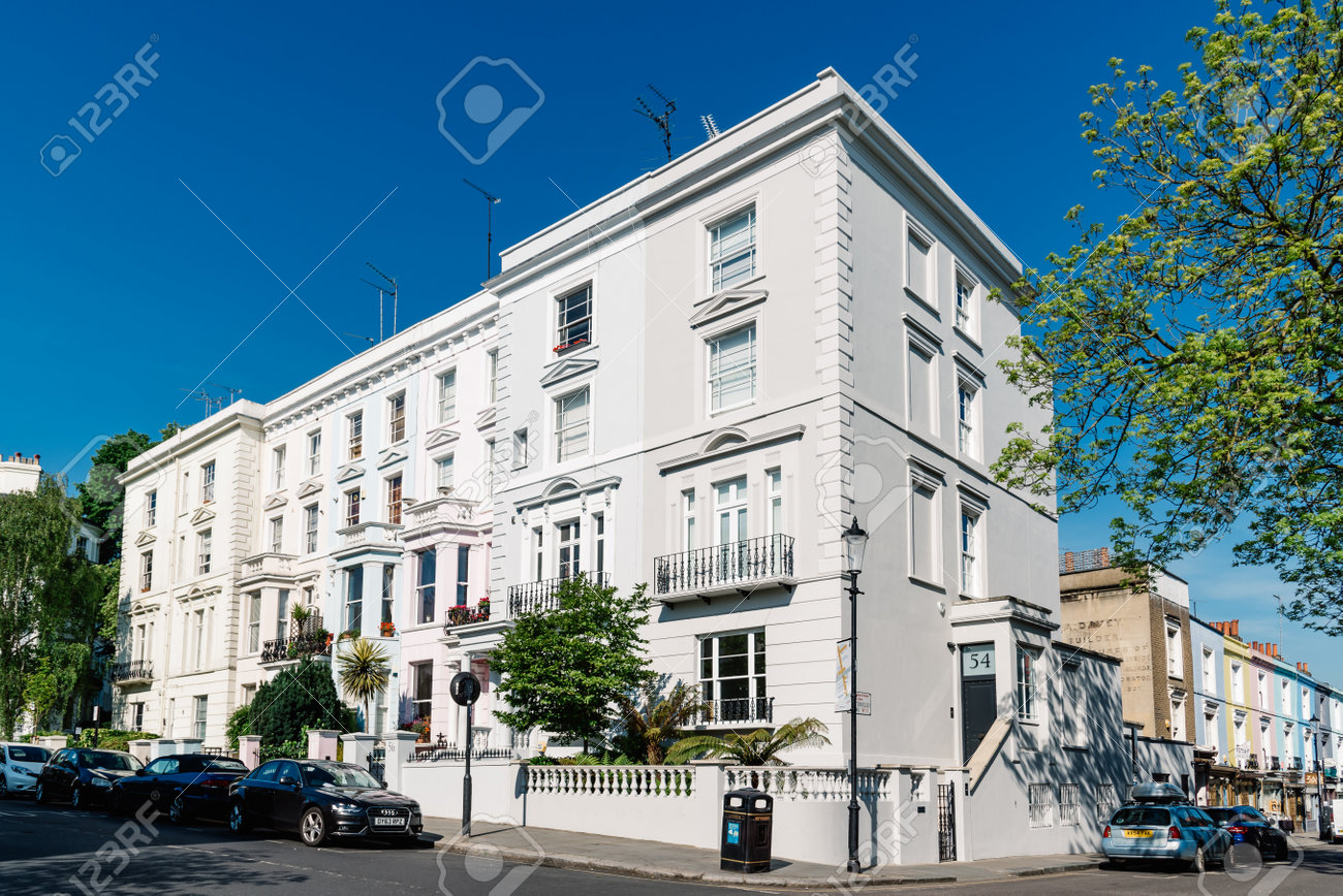 Victorian houses in Notting Hill in London - 128355730 Victorian houses in Notting Hill in London - 128355730