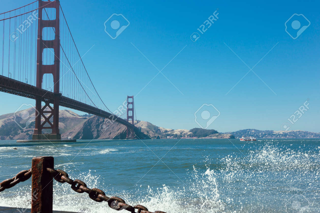 Golden Gate Bridge. San francisco California - 166977627 Golden Gate Bridge. San francisco California - 166977627