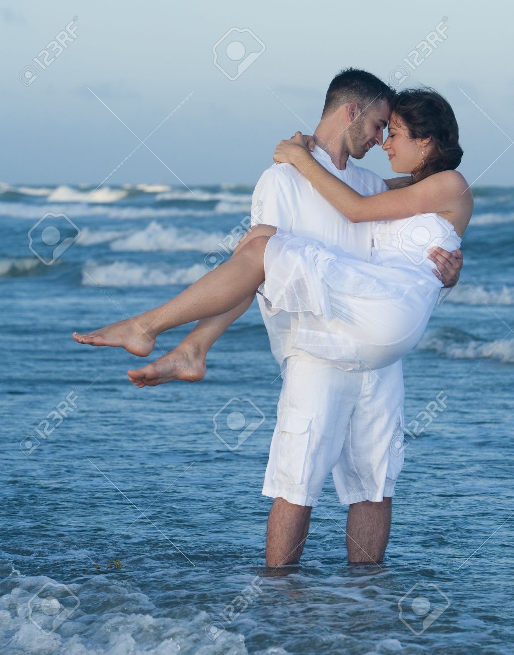 Resultado de imagem para man holding woman