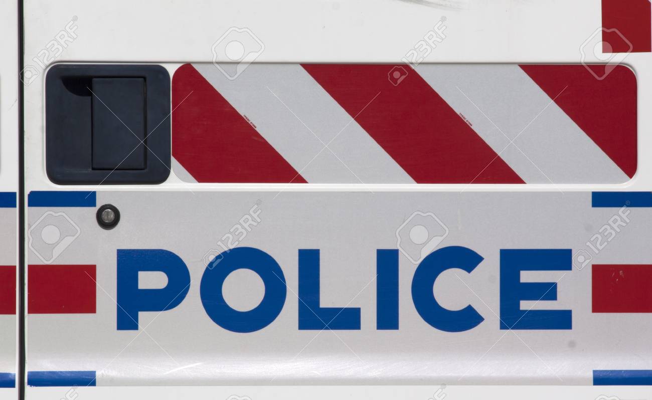 Paris Frankreich 14 September 2015 Polizeizeichen Auf Einem Franzosischen Polizeiwagen In Paris Lizenzfreie Fotos Bilder Und Stock Fotografie Image 45925565