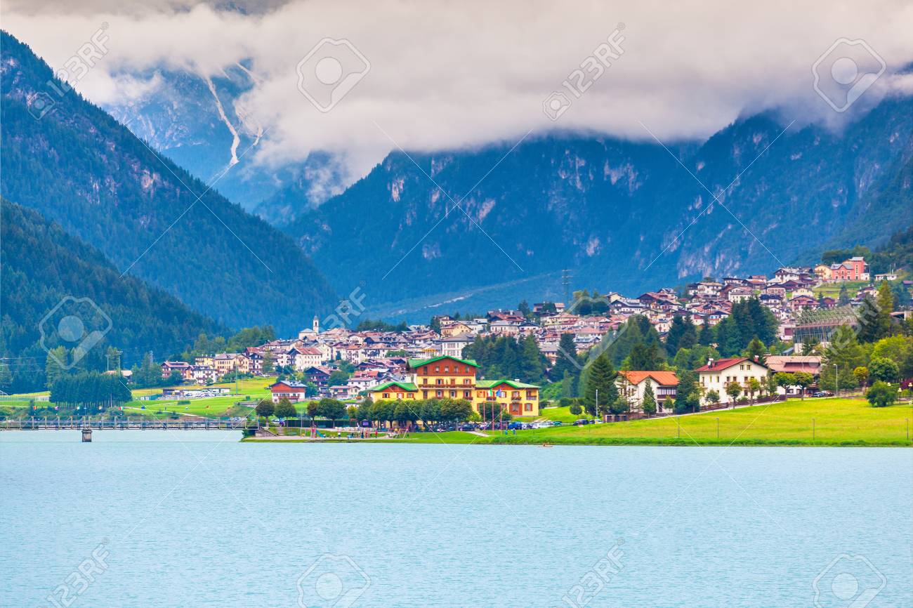 Auronzo Di Cadore And Its Lake In The Province Of Belluno Veneto Stock Photo Picture And Royalty Free Image Image 31604898