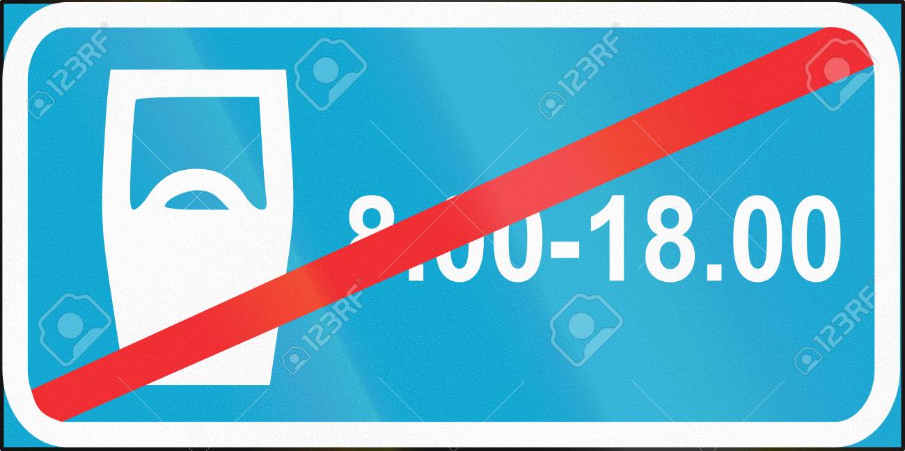エストニア規制道路標識 Parkometer 使用の終了 の写真素材 画像