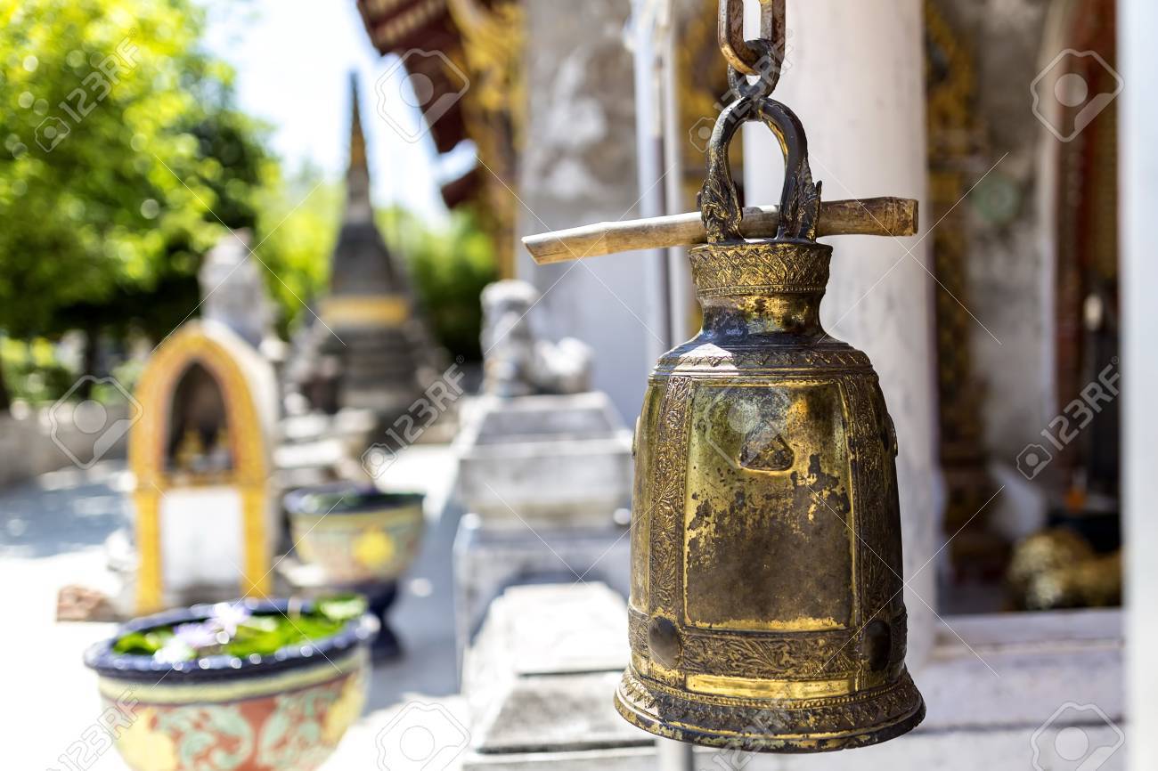 青銅製喚鐘 吊り台付 梵鐘 鐘約2kg 半鐘 小鐘 中国古玩 仏教