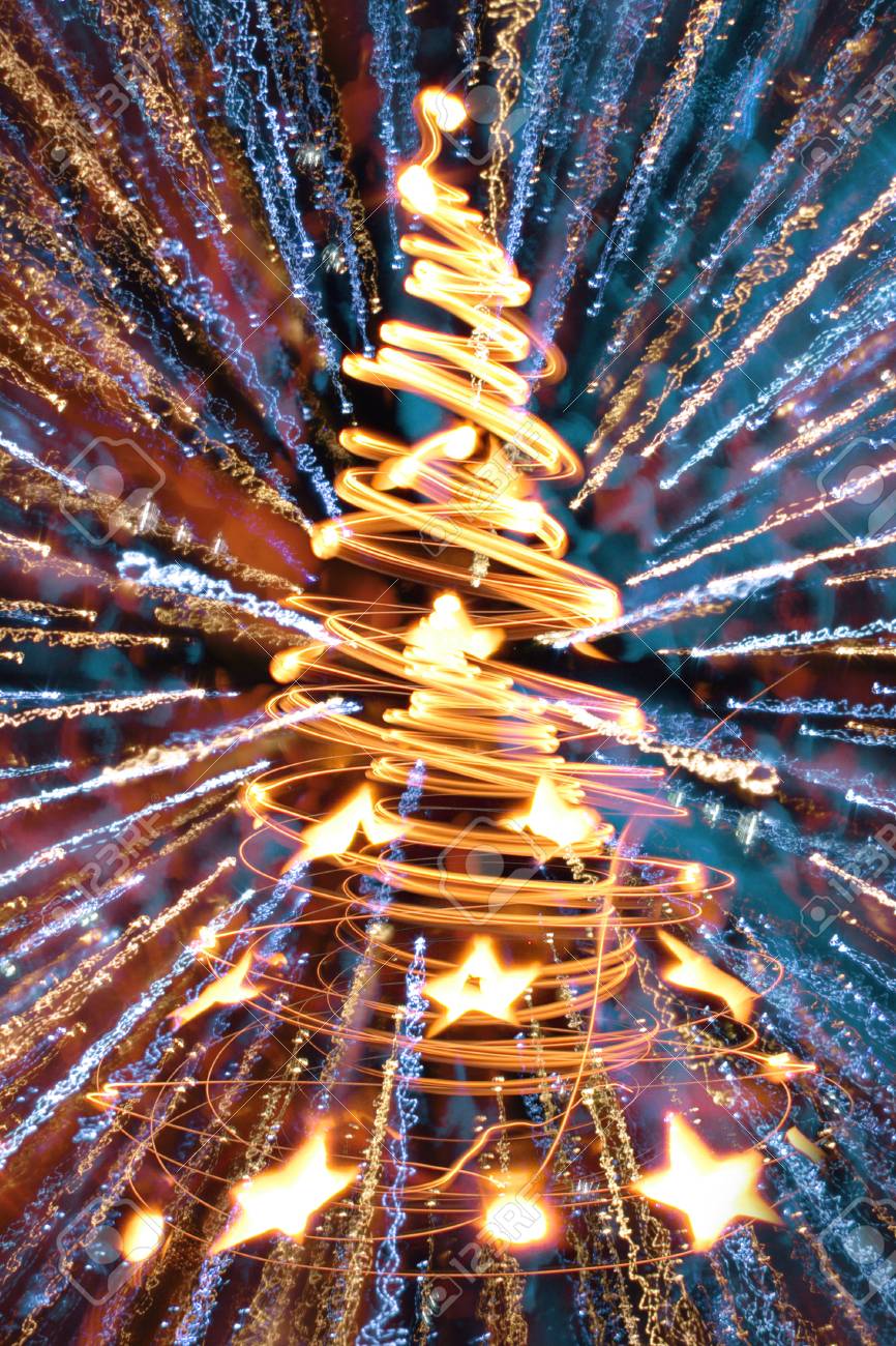 Immagini Luci Natale.Immagini Stock Albero Di Natale Astratto Dalle Luci Natale Di Colore Image 67655599