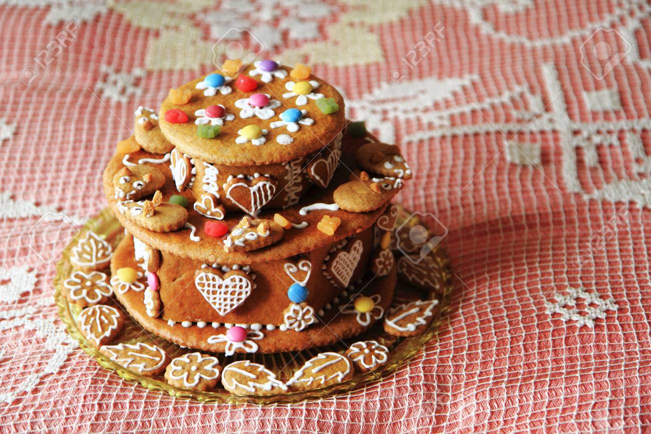 Gateau D Anniversaire Gourmand Avec Des Petites Souris Banque D Images Et Photos Libres De Droits Image Gateau D Anniversaire Gourmand Avec Des Petites Souris Banque D Images Et Photos Libres De Droits Image