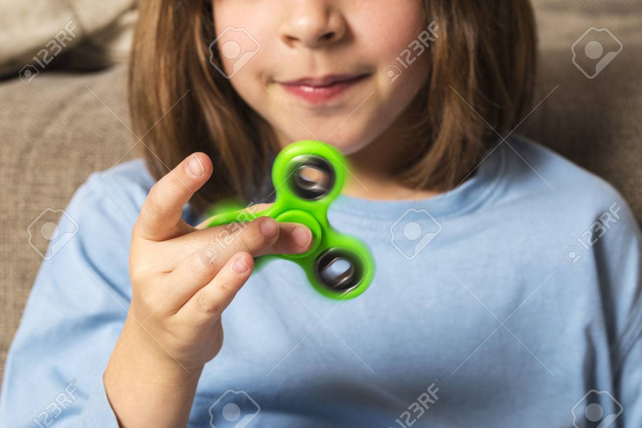 fidget girl