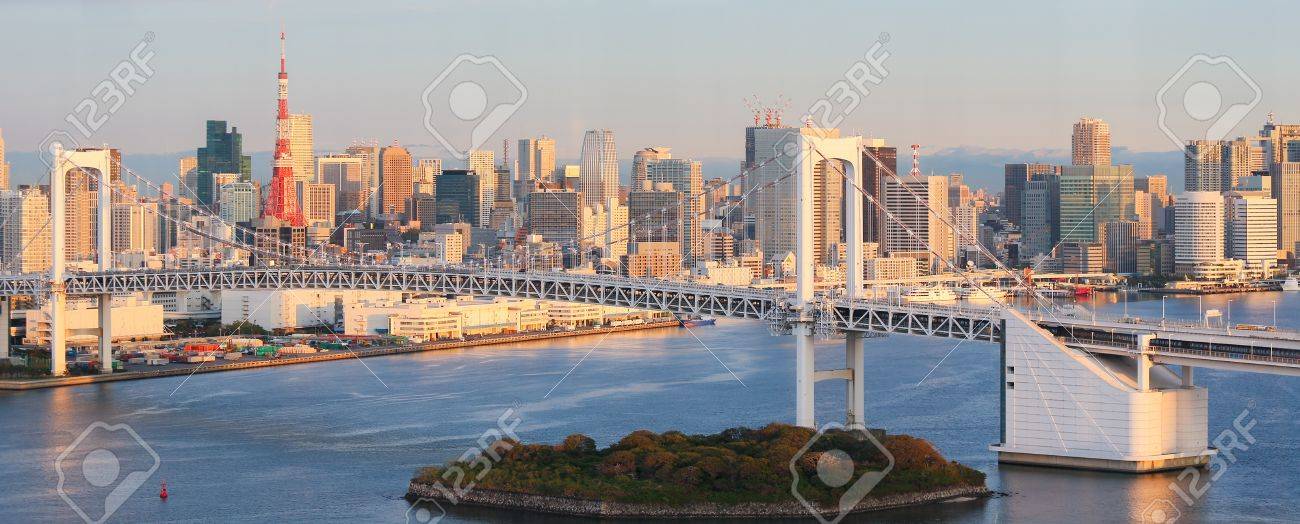 Skyline of Tokyo as seen from Odaiba at sunset - 17283027 Skyline of Tokyo as seen from Odaiba at sunset - 17283027