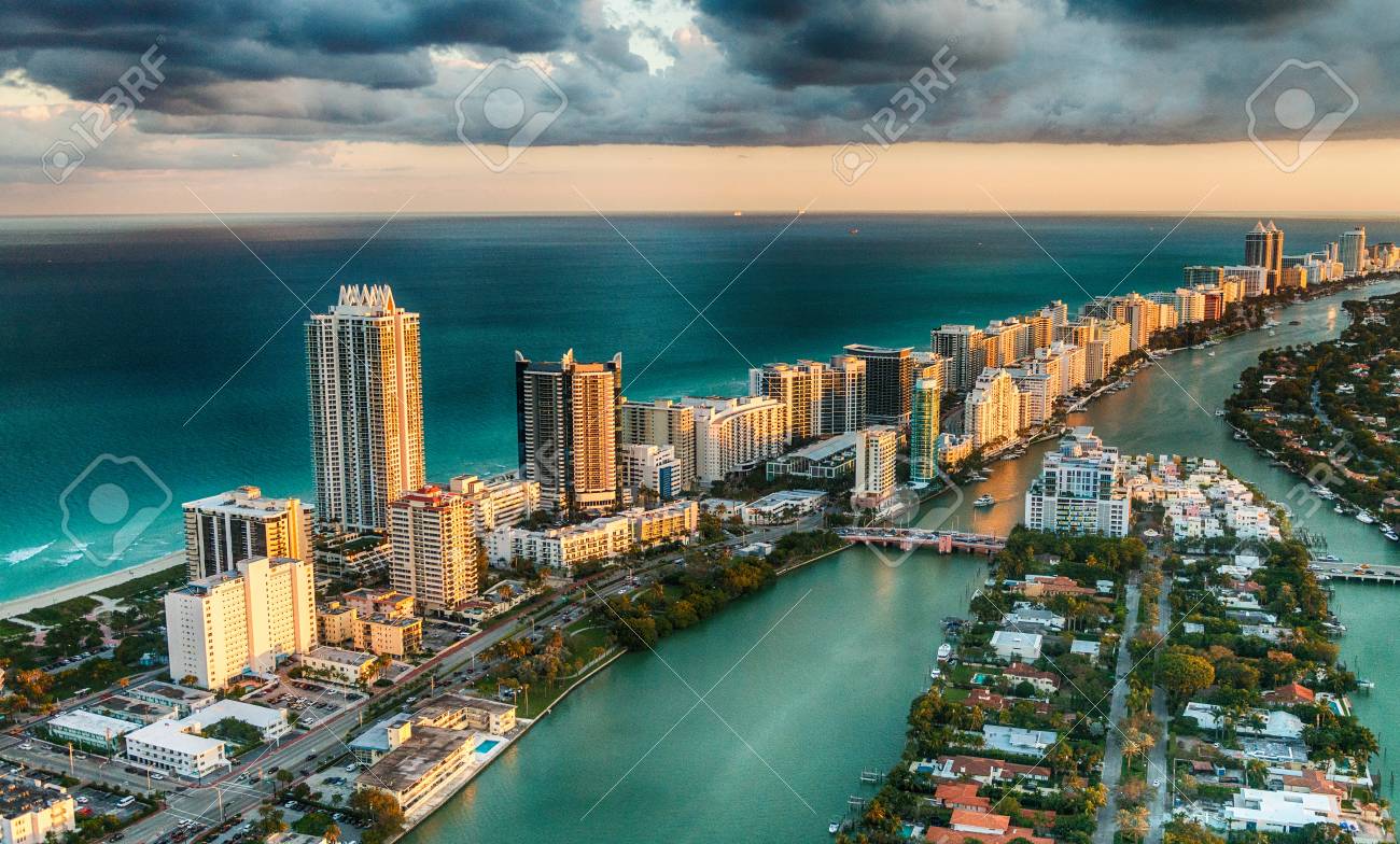 フロリダ州マイアミビーチ スカイラインの眺め.の写真素材・画像素材 Image 72092657