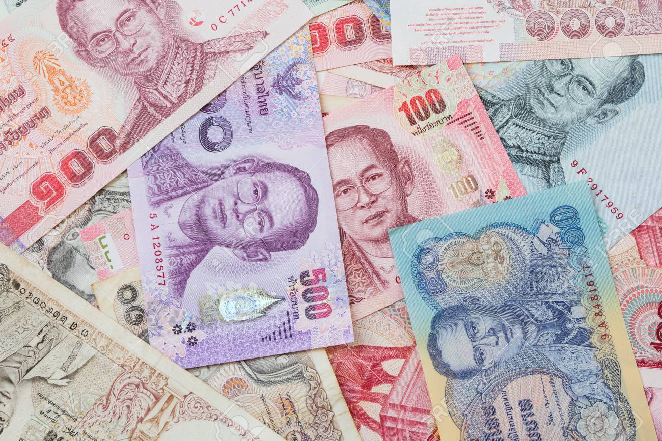 タイ バーツ タイの基本的な通貨単位。の写真素材・画像素材 Image 46121570