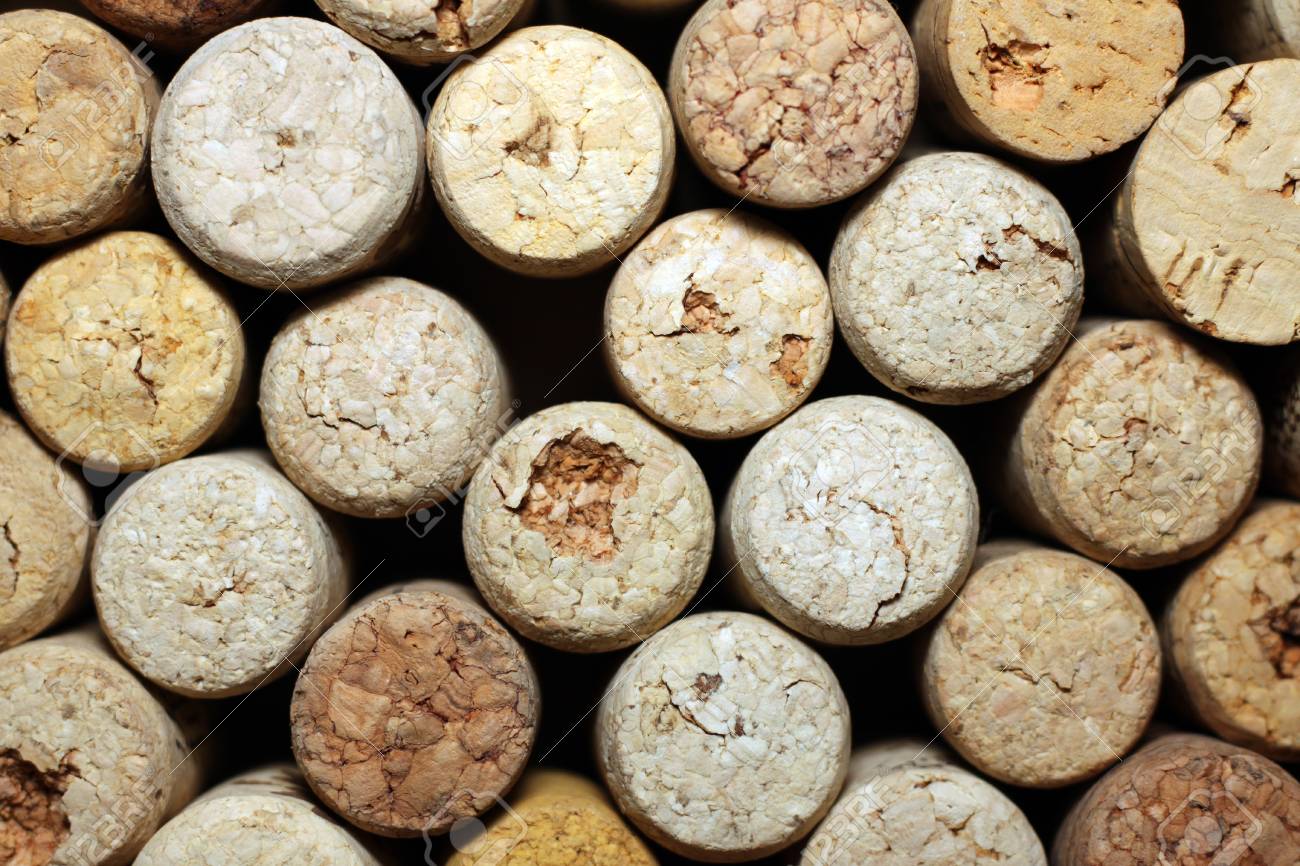 ワイン コルク背景の水平/使用されるワインのコルク栓/多くのワインの