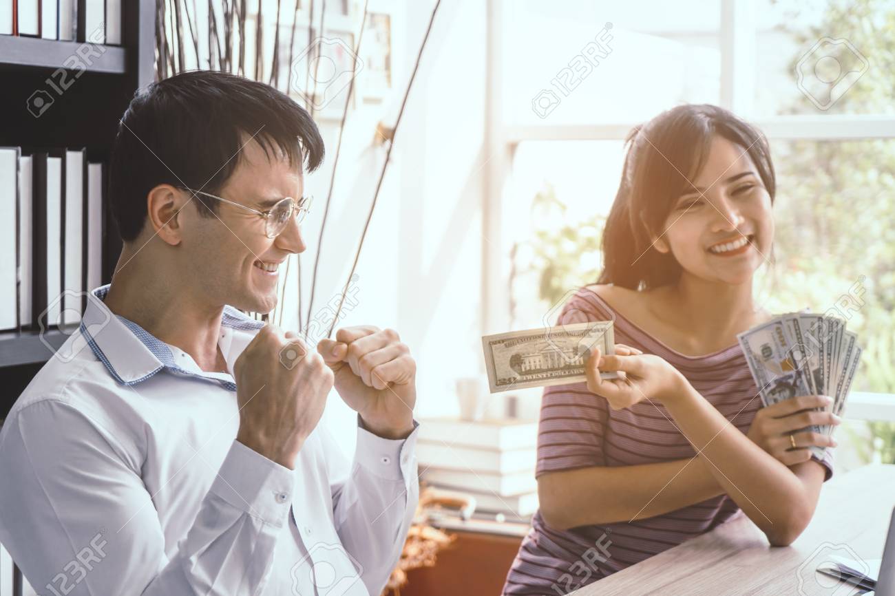 sharing wife for mony