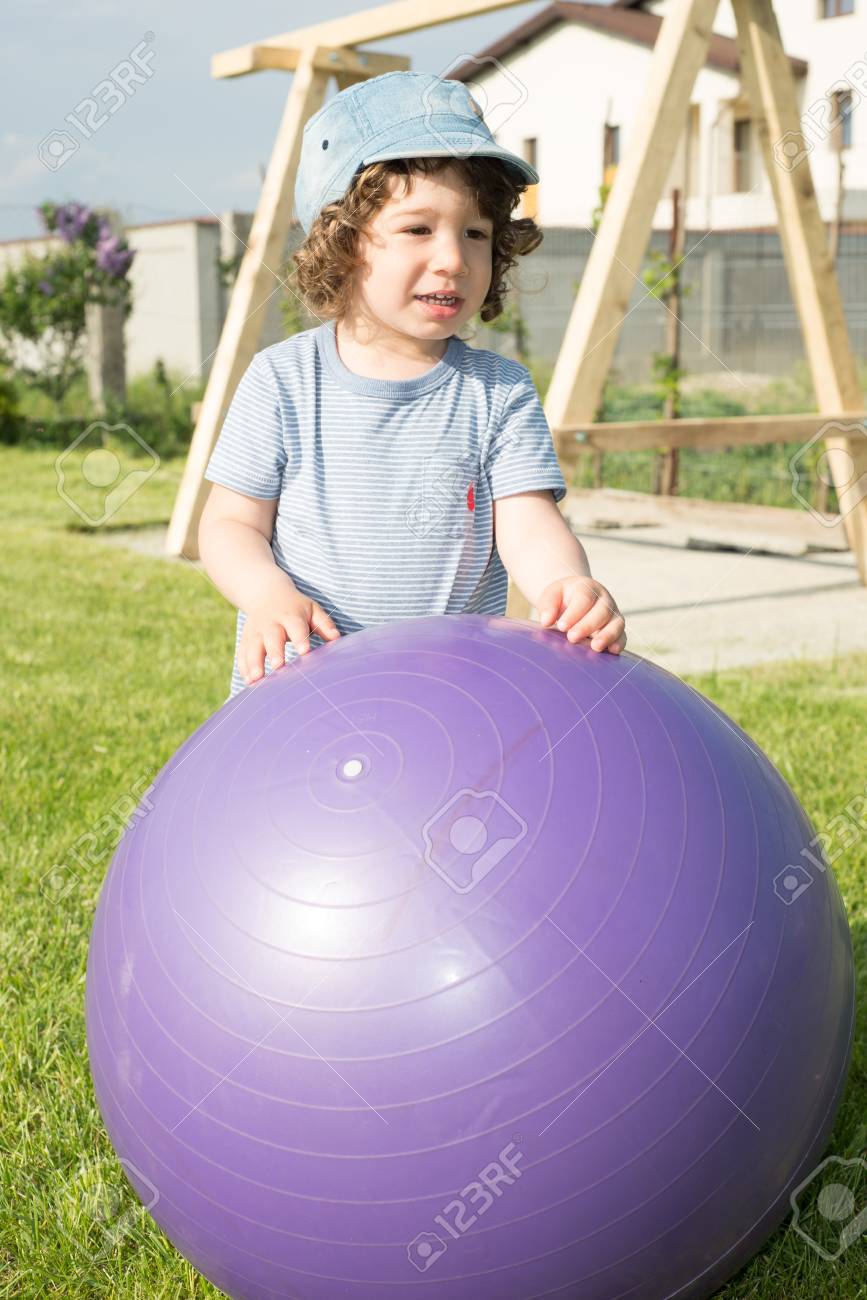 big ball for toddler