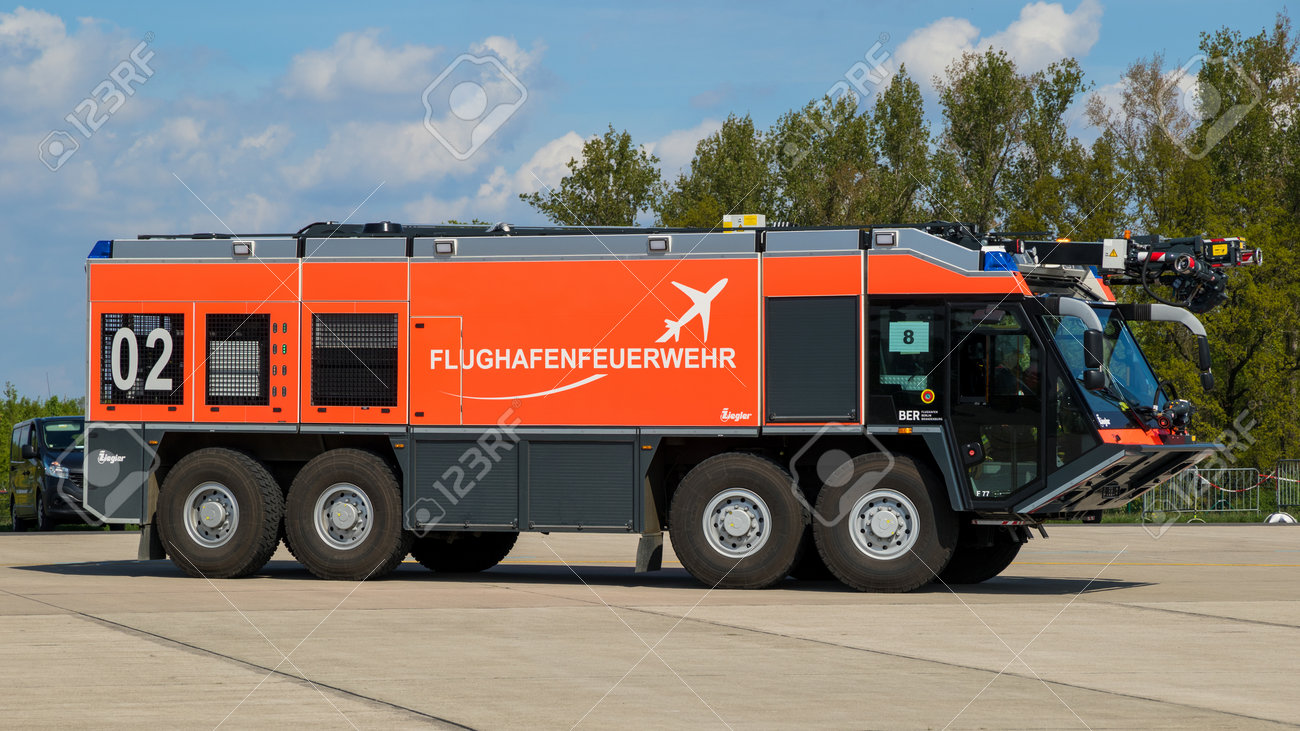 airport rescue vehicle