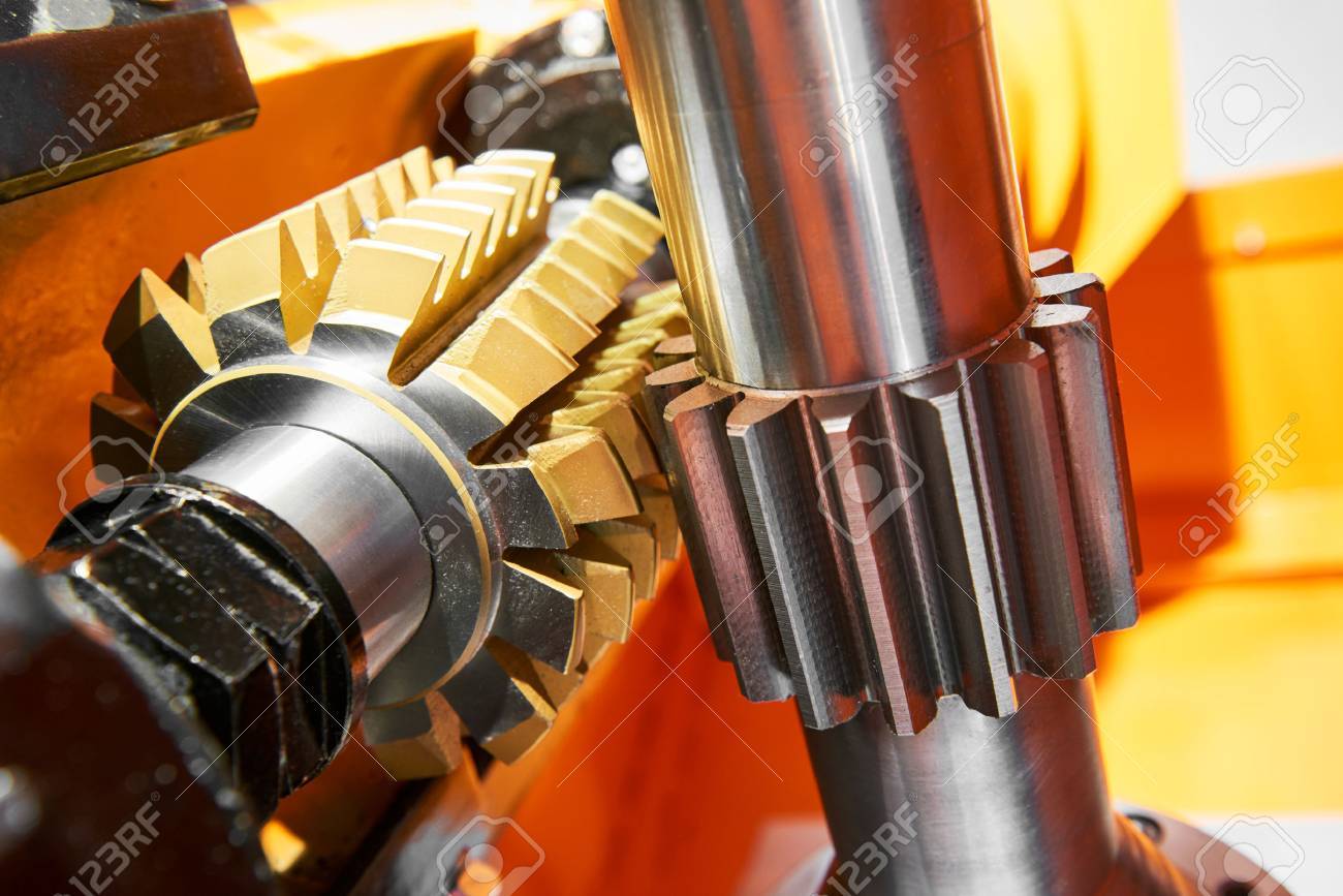 metalworking tooth gear cogwheel machining by hob cutter mill tool - 75482430 metalworking tooth gear cogwheel machining by hob cutter mill tool - 75482430