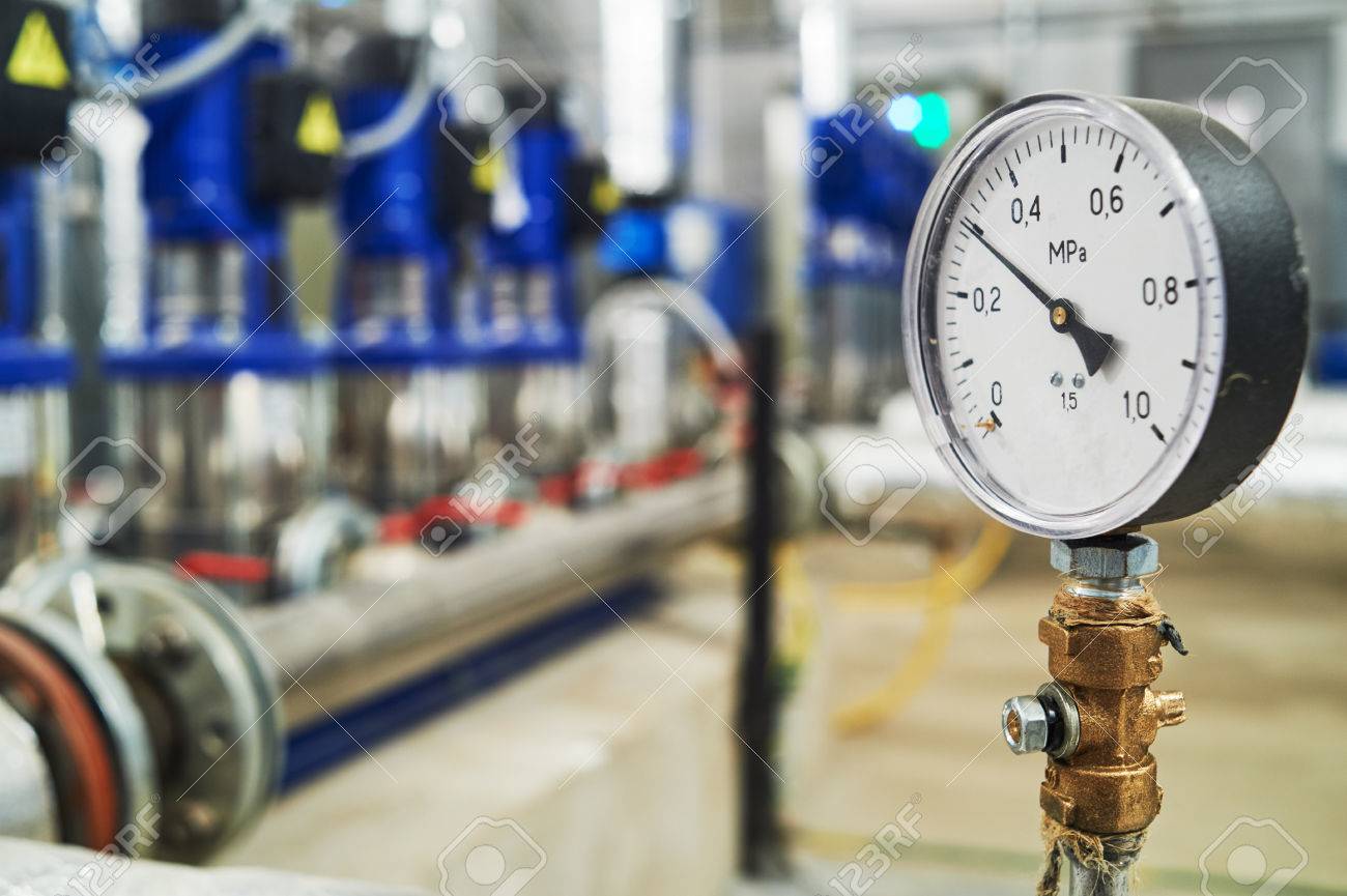 manometer pipes and valve in water pump station - 87813109 manometer pipes and valve in water pump station - 87813109
