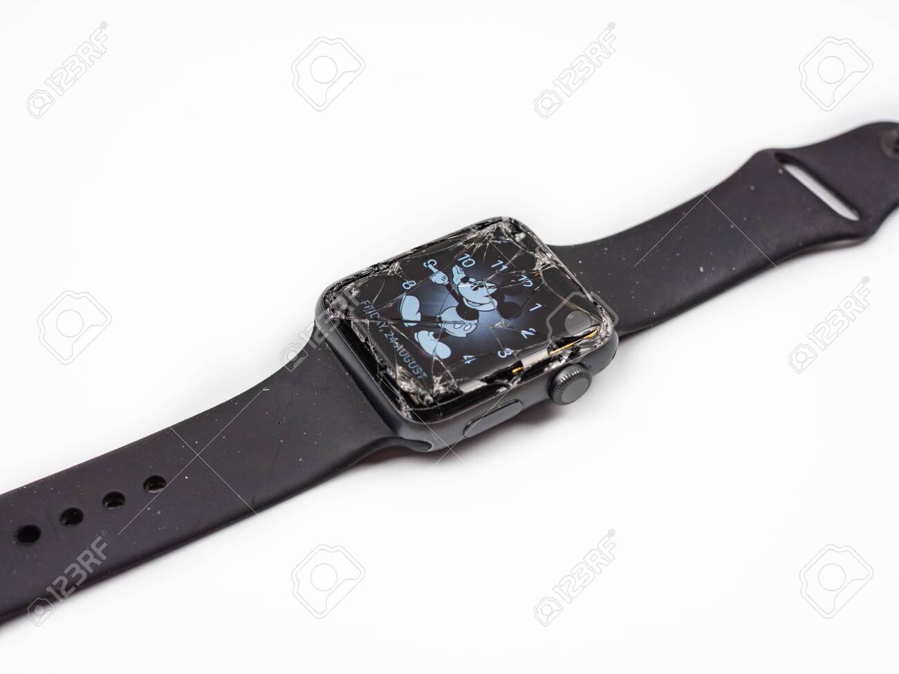 broken apple watch screen