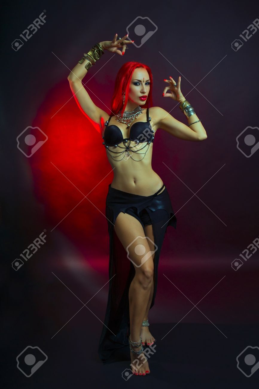 hot redhead dance Hot redhead dance